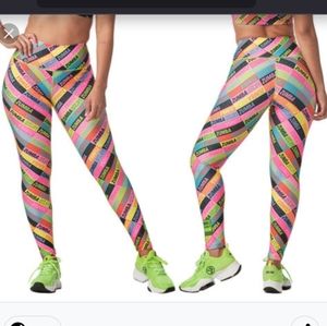 Zumba Est 01 High Waisted Ankle Leggings size Small Spicy Multi-color Excellent
